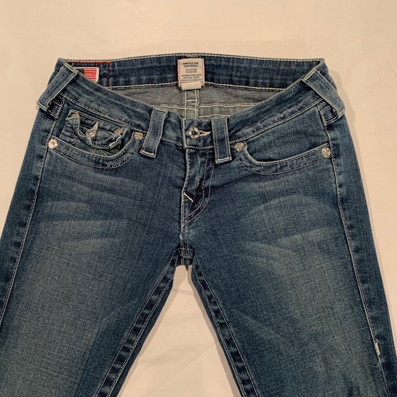 True Religion light wash denim jeans - Picture 2 of 4